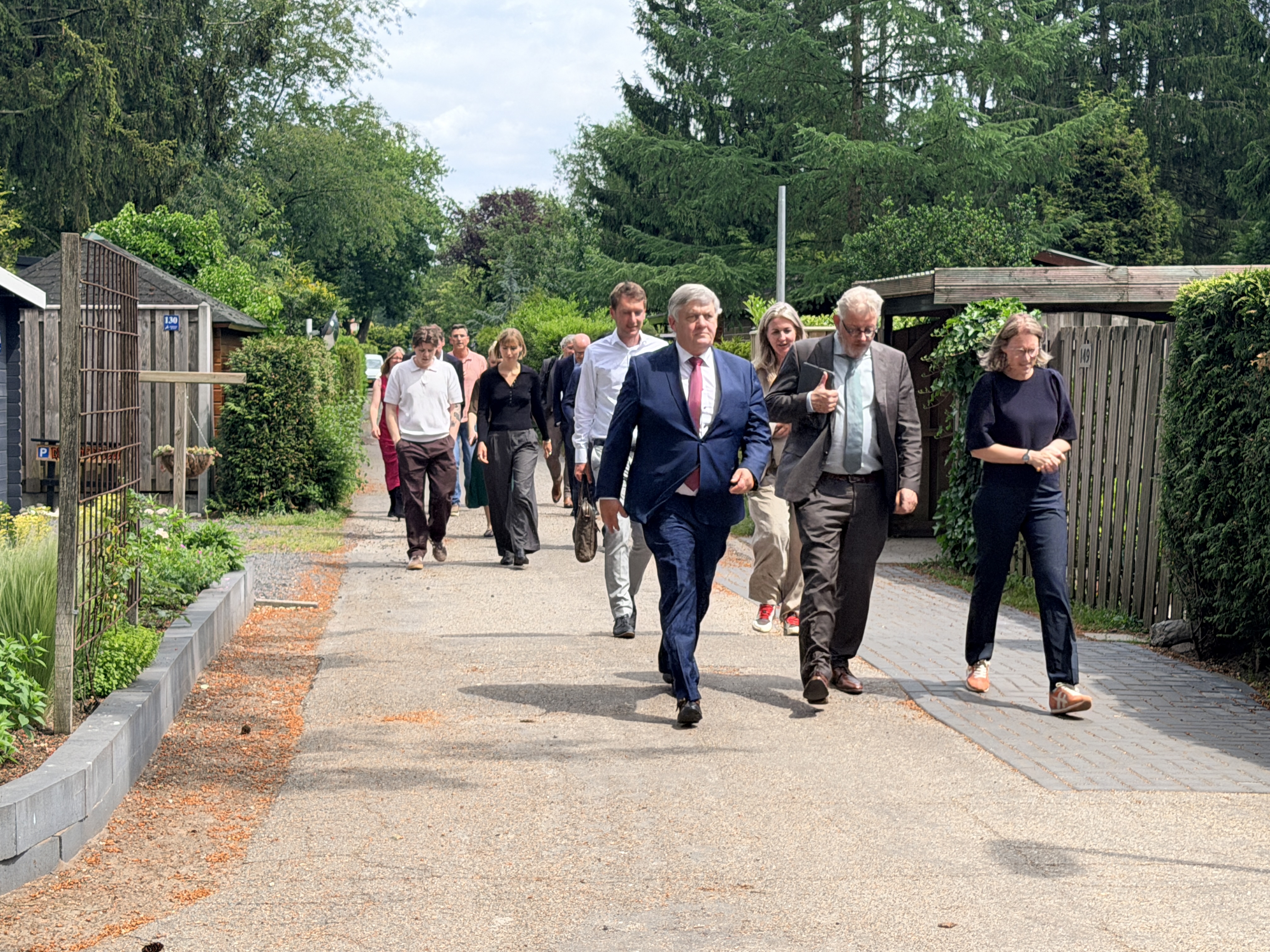 Bezoek minister ihkv permanent wonen op vakantieparken